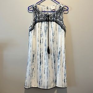 Light weight dress